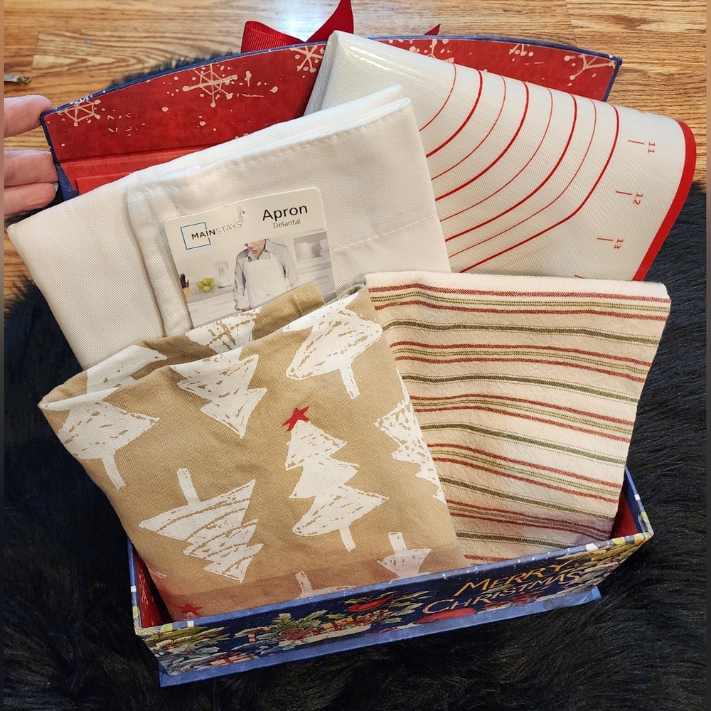 Holiday Gift Set Pastry Mat, Kitchen Towels & New Apron in Nice Gift Box